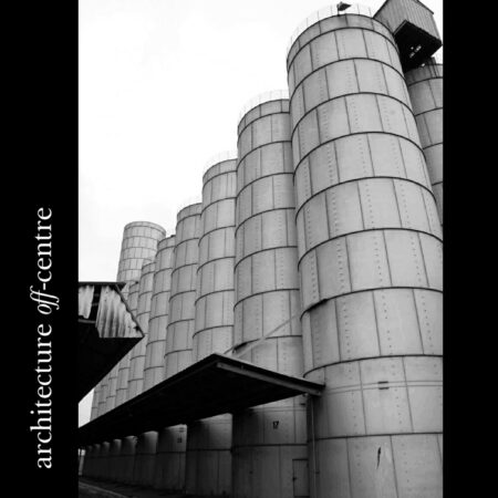 On Grain Silos / Ateya Khorakiwala